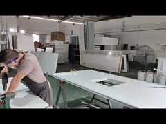 Cabina de aerosoles de automóviles industriales de 220 V con filtro de suelo de fibra de vidrio y ventilador de escape