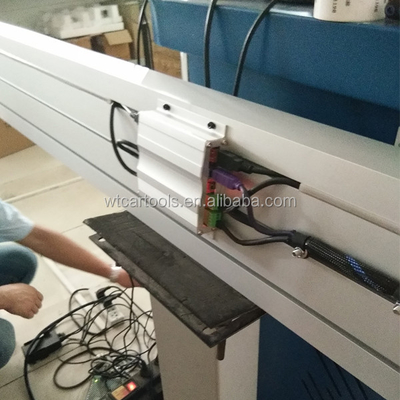 Máquina de alineamiento de neumáticos de 80 kg con pantalla de 22 pulgadas y cámara de 2 mega píxeles.