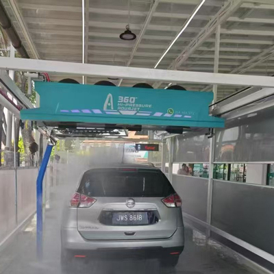 Sistema de reciclaje de agua para lavado de autos de alta eficiencia de 110L  Lavadora de autos automática sin contacto Potencia de salida 1500W robot de lavado de autos