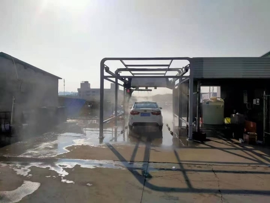 Brazos giratorios de 360 grados Máquina de lavado de autos inteligente sin escobillas totalmente automática