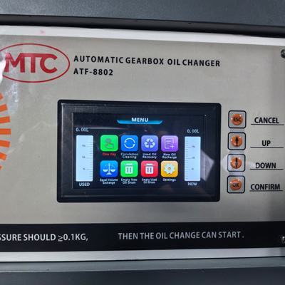 Máquina de Cambio y Limpieza de Aceite de Transmisión Totalmente Automática para Automóviles